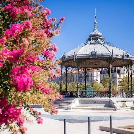 Le Petit Palais, En Hyper Centre De 발랑스